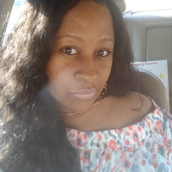 Poshmark profile picture for @impact